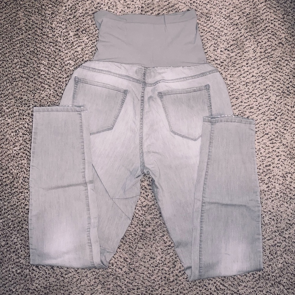 Maternity Jeans - Picture 2 of 4